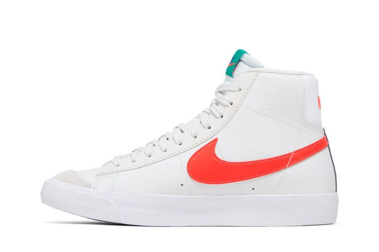blazer-mid-77-gs-platinum-tint-bright-crimson-da4086-004_02