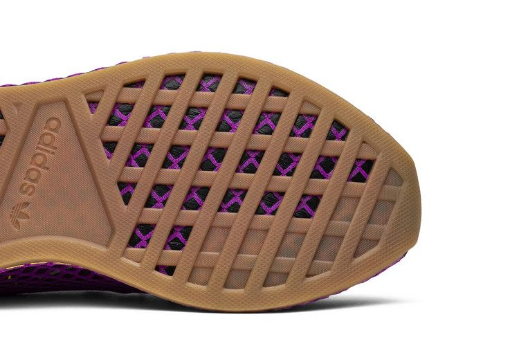 Кроссовки Dragon Ball Z x adidas Deerupt 'Son Gohan'