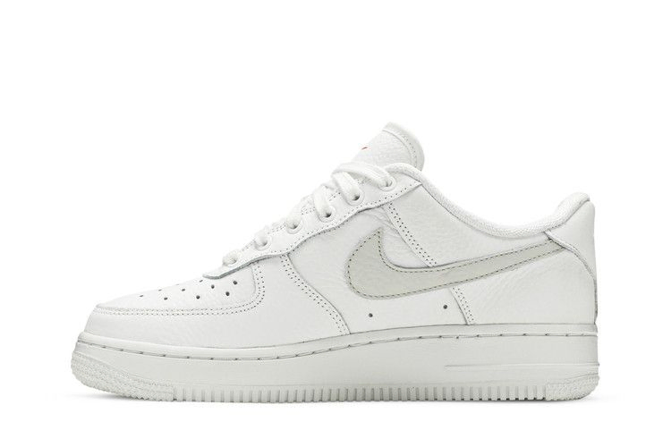 Кроссовки Nike Wmns Air Force 1 '07 'Light Bone'