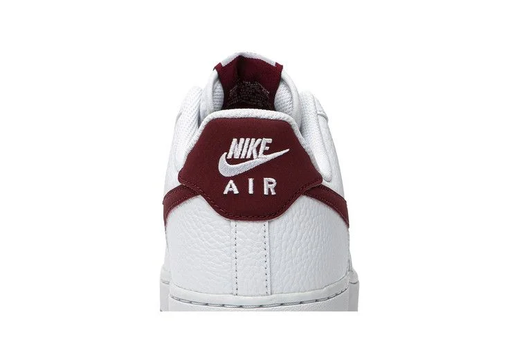 Krossovki-Nike-Air-Force-1-Low-Team-Red-Gum-6