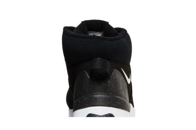 Nike Wmns City Classic Boot 'Black White'
