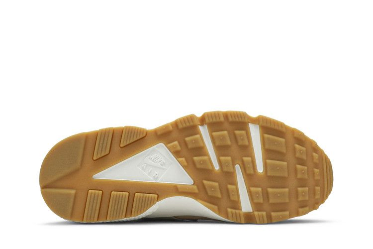 wmns-huarache-run-bio-beige-634835-204_03