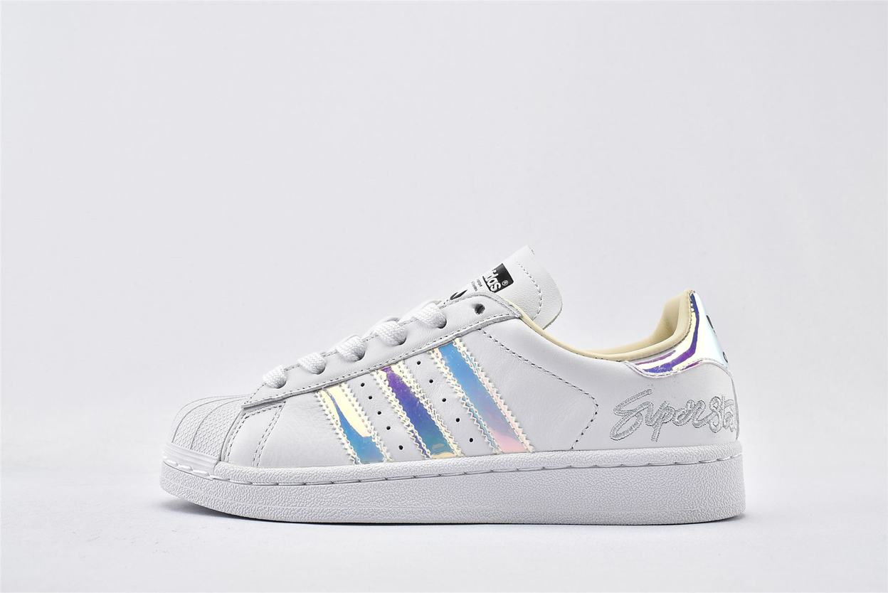 Кроссовки adidas Superstar Metallic Iridescent W