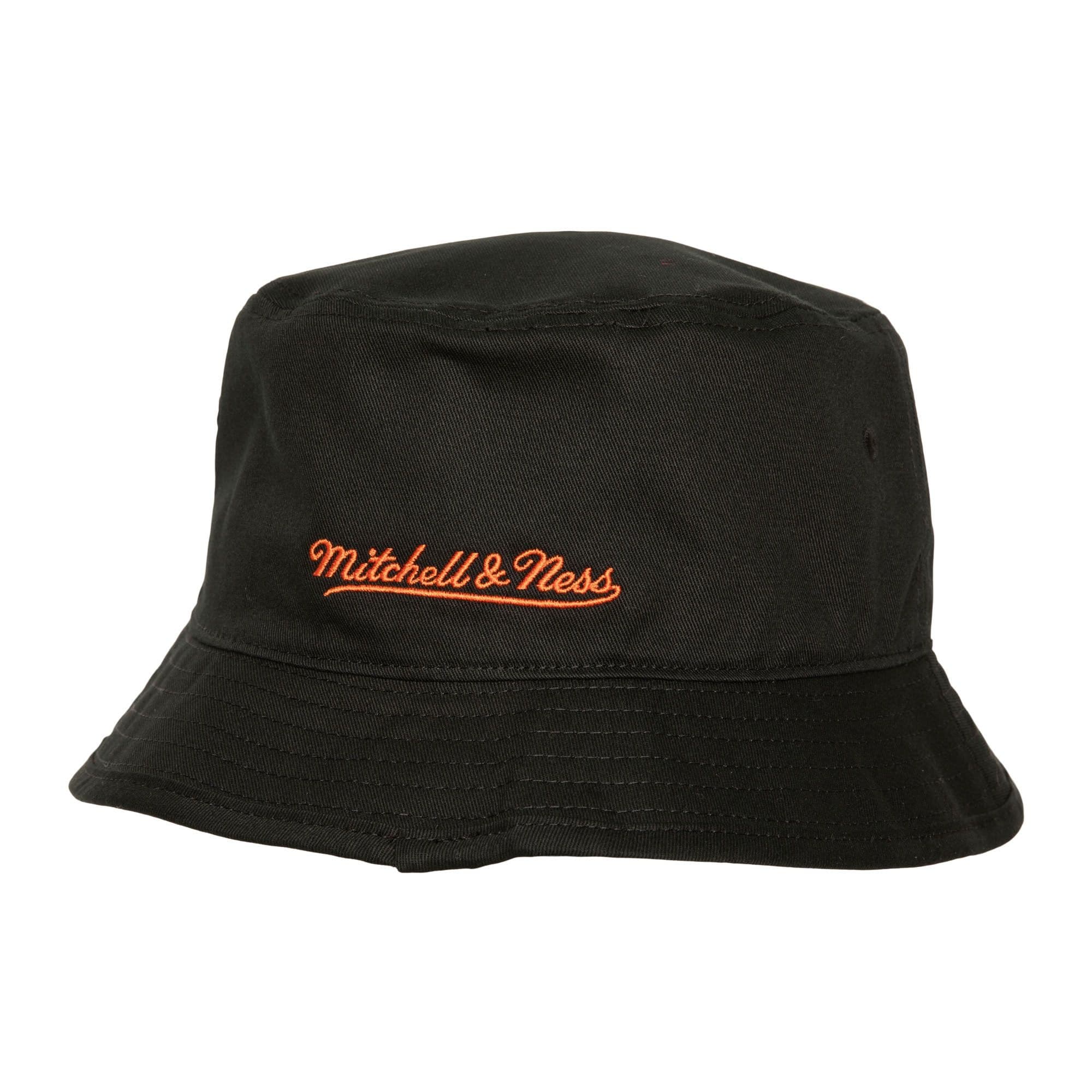 Панама Mitchell & Ness Logolap HWC New York Knicks Bucket Hat