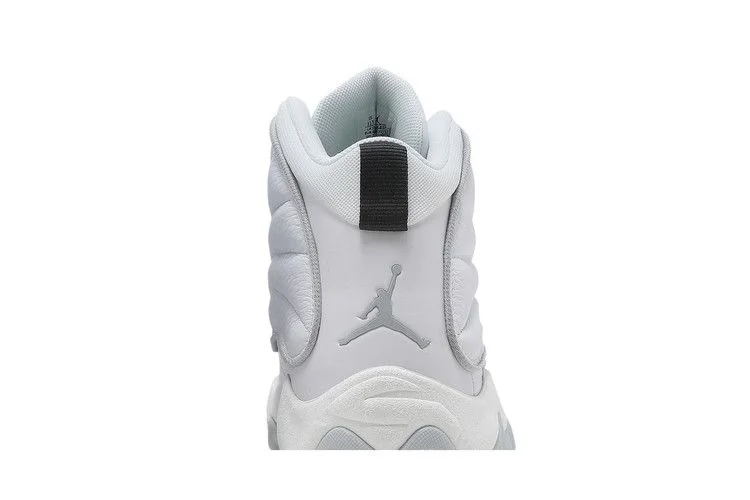Krossovki-Air-Jordan-Pro-Strong-White-Metallic-Platinum-6