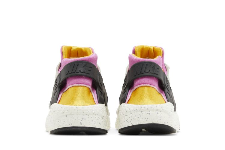 Кроссовки Nike Huarache Run GS 'Light Bone University Gold Pink'