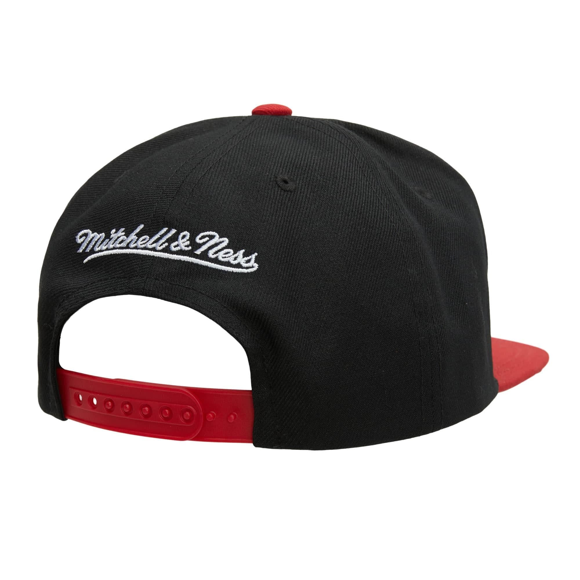 Бейсболка Mitchell & Ness Logo Bill Snapback HWC Philadelphia 76ers
