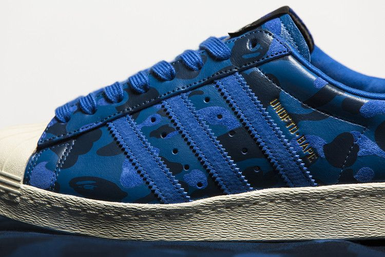 Кроссовки A Bathing Ape x Undeafeated x adidas Superstar 80s 'Blue Camo'