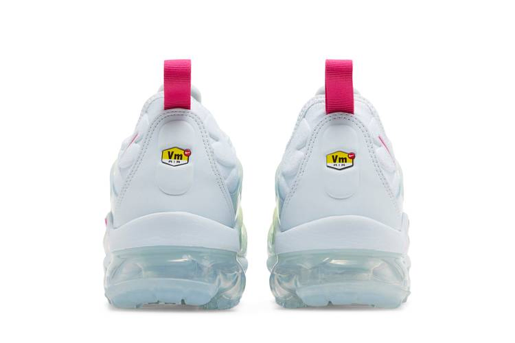 wmns-air-vapormax-plus-blue-tint-lemon-twist-fq8882-423_05