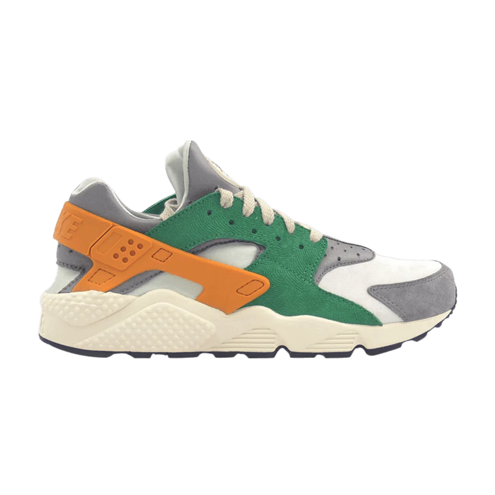 Krossovki-Nike-Air-Huarache-Run-SE-Pine-Green-Gold-Leaf