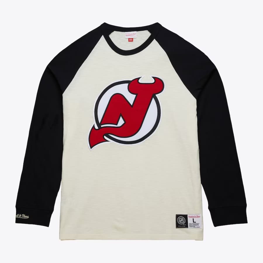 Лонгслив Mitchell & Ness Cream New Jersey Devils Legendary Slub Raglan Long Sleeve T-Shirt