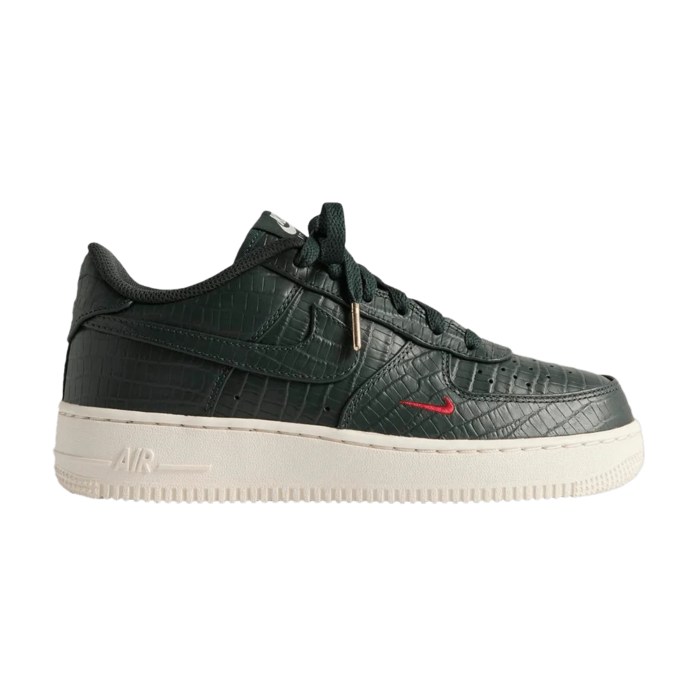 kith-x-nike-air-force-1-gs-black-spruce-im6037-300_1