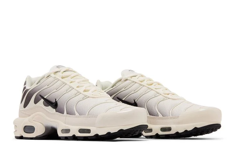 Krossovki-Nike-Air-Max-Plus-Light-Orewood-Cave-Stone-7