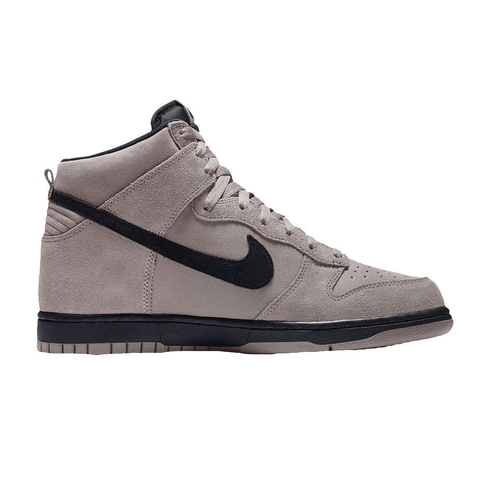 dunk-high-dark-mushroom-904233-200