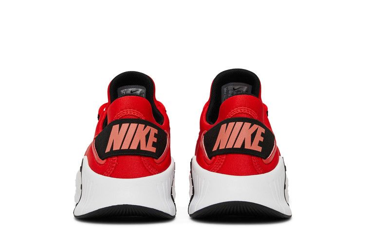 Кроссовки Nike Free Metcon 4 'Chile Red'