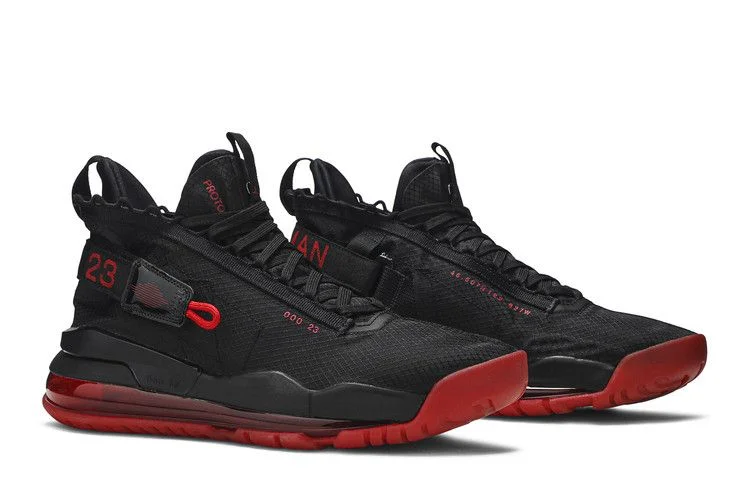 Krossovki-Air-Jordan-Proto-Max-720-Bred-7