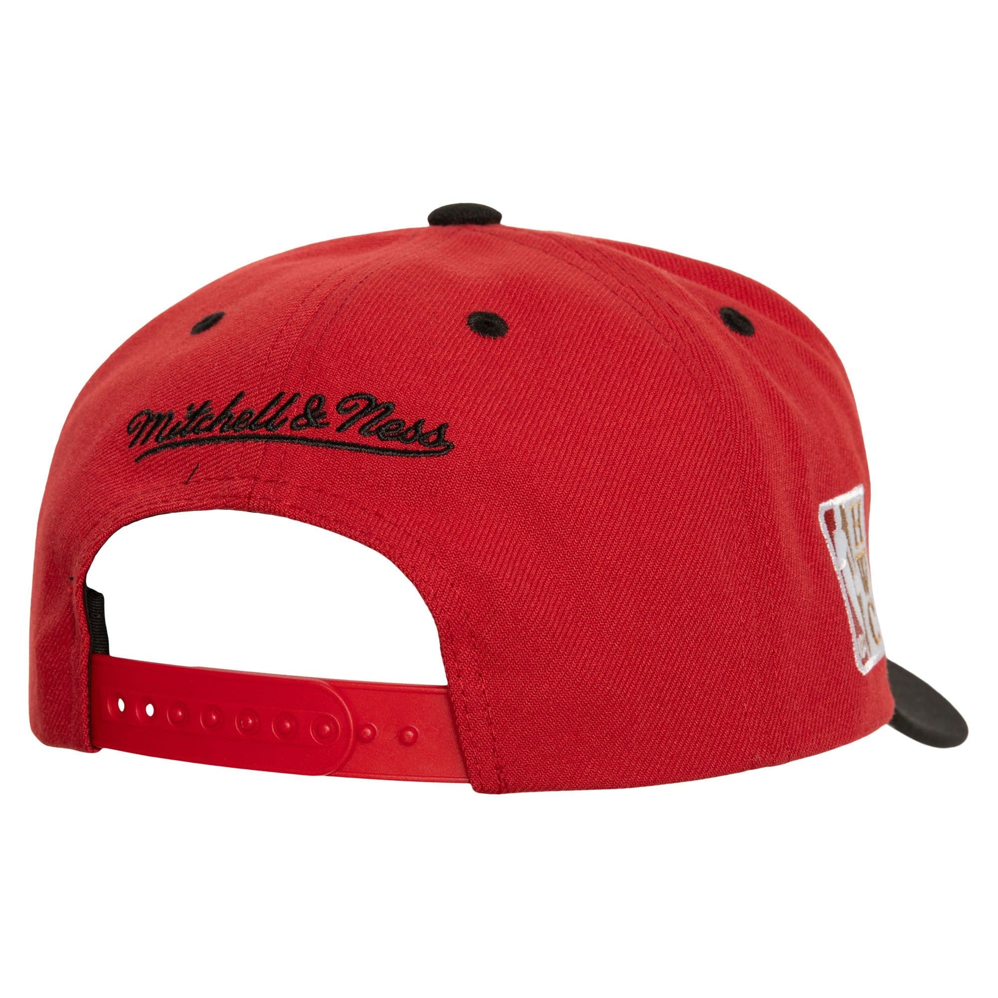 Бейсболка Mitchell & Ness Crown Jewels Pro Snapback HWC Philadelphia 76ers