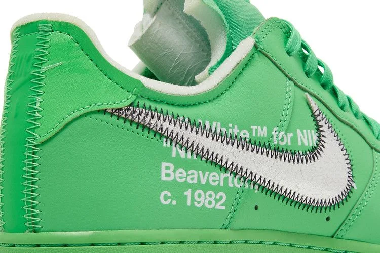 Krossovki-Off-White-x-Nike-Air-Force-1-Low-SP-Brooklyn-9