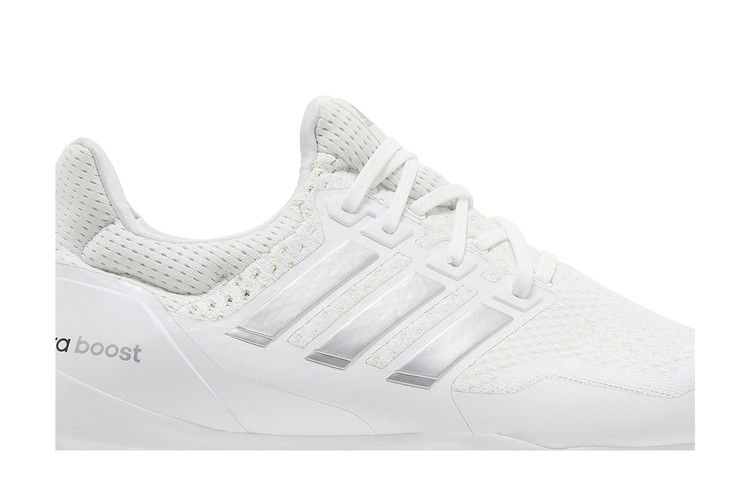 ultraboost-cleat-white-silver-hp8836_01