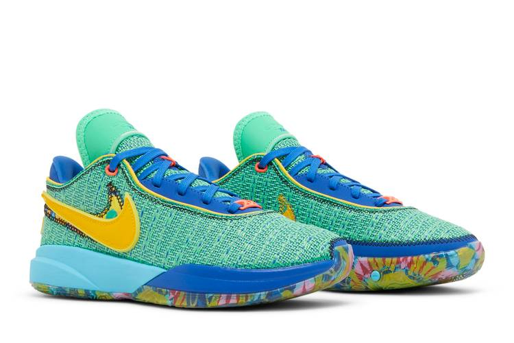 lebron-20-gs-kaleidoscope-dv3021-300_07