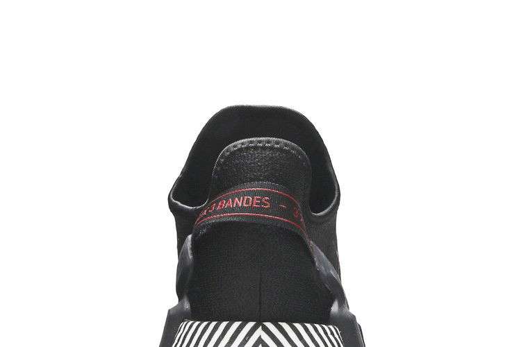 nmd_r1-v2-dazzle-pack-core-black-fy2104_06