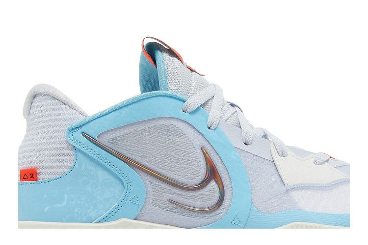 Кроссовки Nike Kyrie Low 5 'Football Grey'