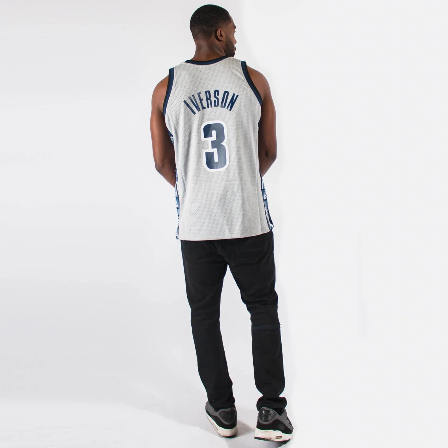 Mitchell-Ness-Allen-Iverson-Georgetown-Hoyas-College-NCAA-Swingman-Jersey-15