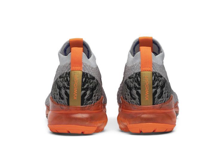 Кроссовки Nike Air VaporMax Flyknit 3 'Moon Landing'