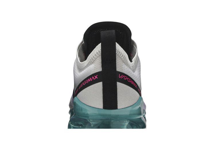 air-vapormax-2019-dragonfruit-ar6631-009_06