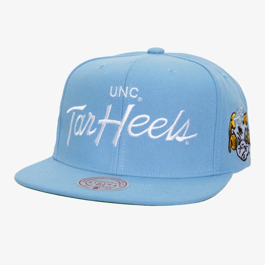Бейсболка Mitchell & Ness Carolina Blue North Carolina Tar Heels Just Don Team Vault Snapback Hat