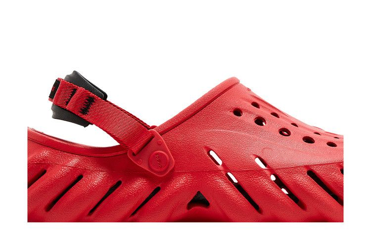 Кроссовки Crocs Echo Clog 'Varsity Red'
