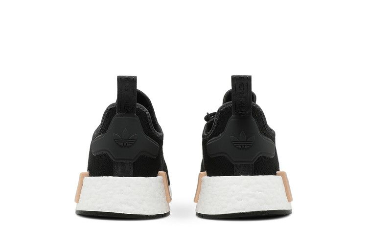 wmns-nmd_r1-black-carbon-gz7997_05
