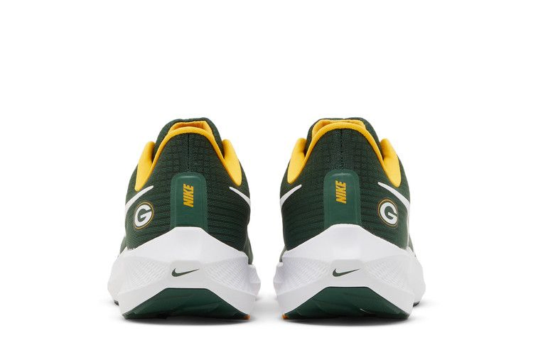 Кроссовки NFL x Nike Air Zoom Pegasus 39 'Green Bay Packers'