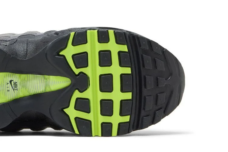 nike-air-max-95-og-gs-big-bubble-neon-2026-hf7054-050_5