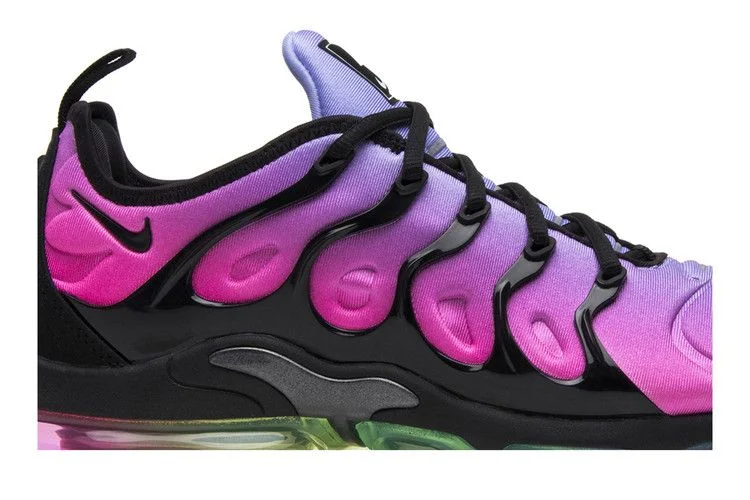 Кроссовки Nike Air VaporMax Plus 'Be True'