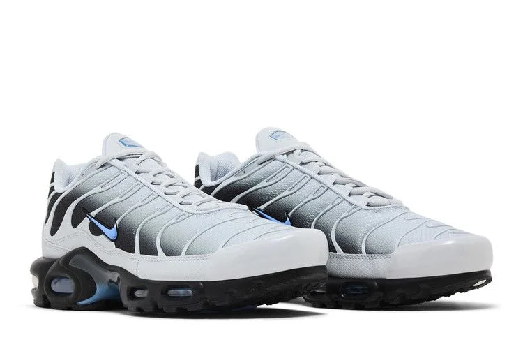 Krossovki-Nike-Air-Max-Plus-Pure-Platinum-University-Blue-7