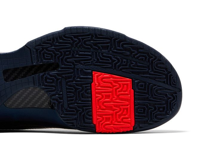 Кроссовки Caitlin Clark x Nike Zoom Kobe 5 Protro 'Indiana Fever'