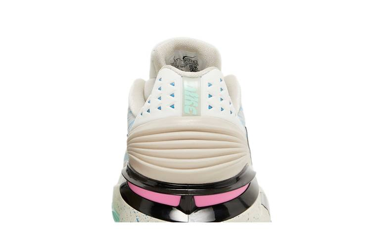 Кроссовки Nike Wmns Air Zoom GT Cut 2 'Sail Pink Spell'