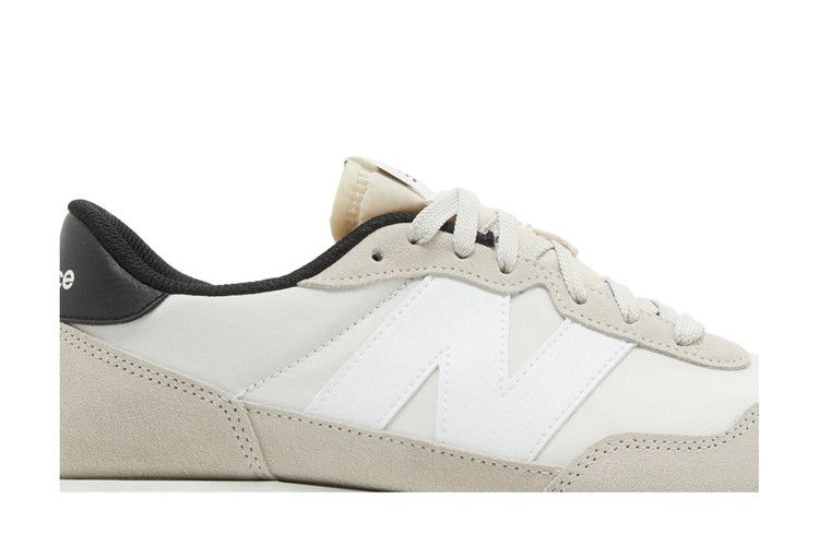 Кроссовки New Balance 237 'Timberwolf Sea Salt'