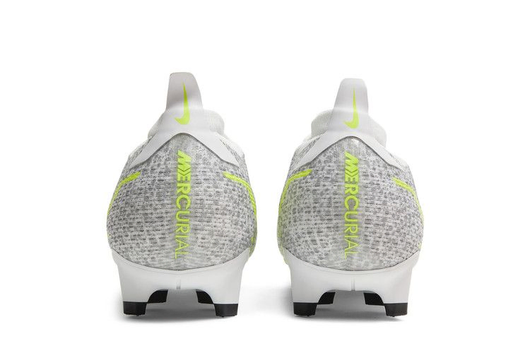 mercurial-vapor-14-pro-fg-metallic-silver-volt-cu5693-107_05