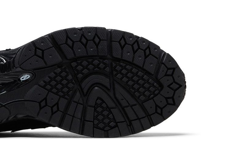 Кроссовки New Balance Men's 1906R 'Black'