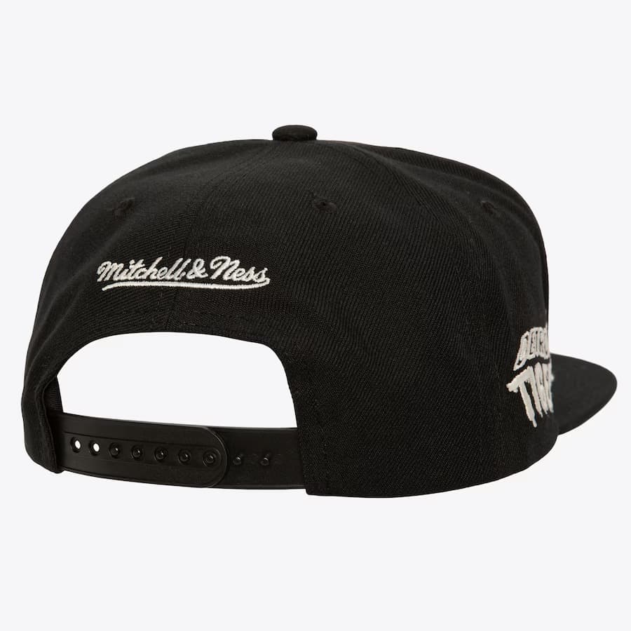 Mitchell-Ness-Black-Detroit-Tigers-Snapback-Hat-1