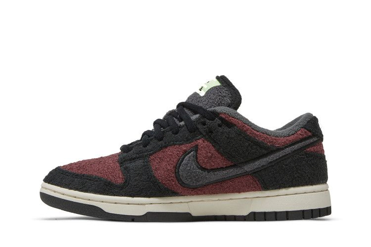 Кроссовки Nike Wmns Dunk Low SE 'Fleece - Burgundy Crush'