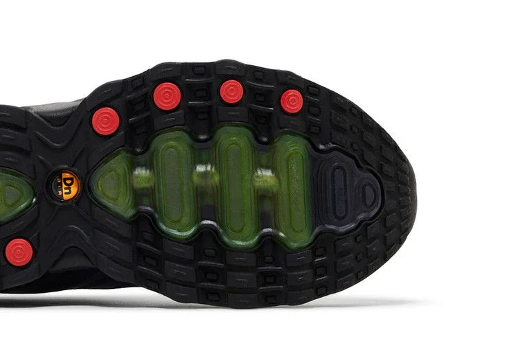 Krossovki-Nike-Air-Max-DN8-Black-Volt-4