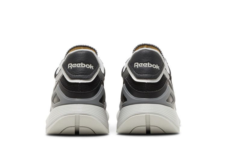 classic-leather-legacy-az-cold-grey-h69114_05