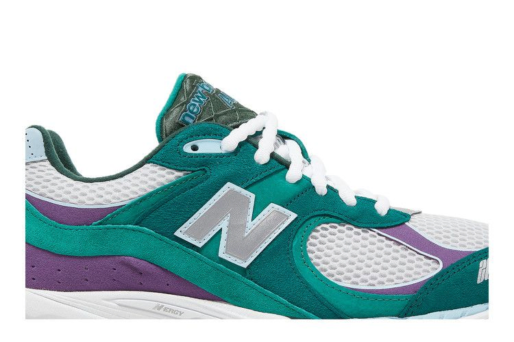 Кроссовки Up There x New Balance 2002R 'Backyard Legends'