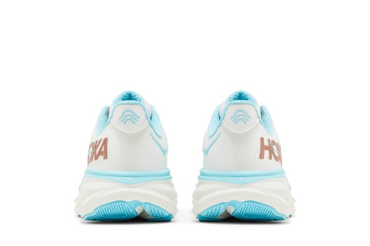 Кроссовки HOKA Wmns Clifton 9 Wide 'Frost Rose Gold'