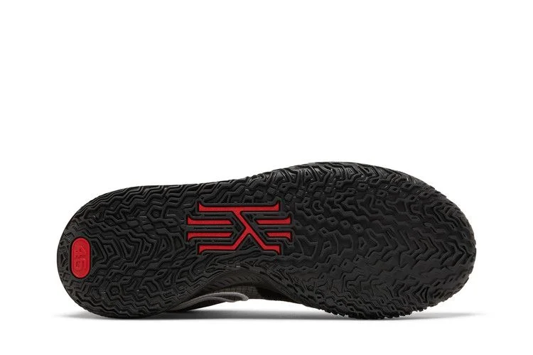 Krossovki-Nike-Kyrie-Low-4-EP-Bred-3