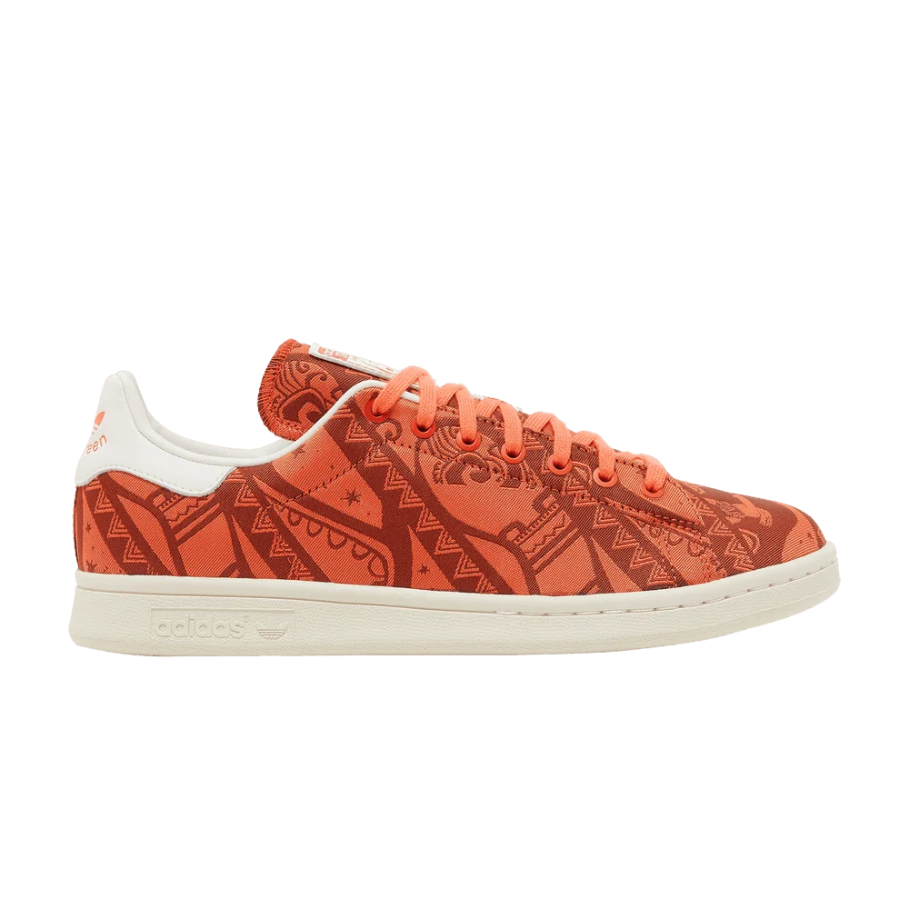 Krossovki-Mens-Disney-x-adidas-Stan-Smith-Moana-Tribal-Print