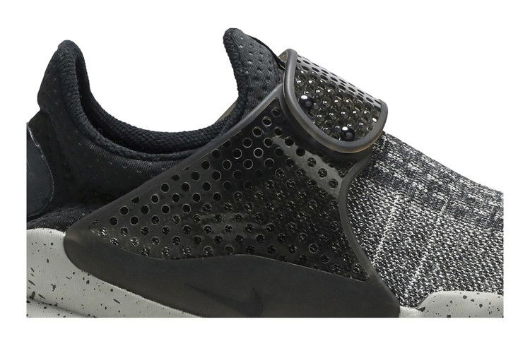 sock-dart-se-premium-dust-grey-859553-001_01